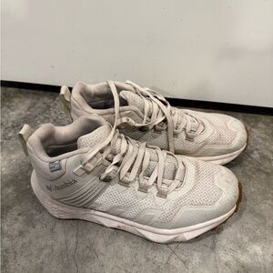 Columbia Off-White Women's Walking Shoes